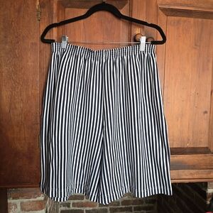 Vintage Made in USA Gepetto Navy and White Striped Shorts - XL